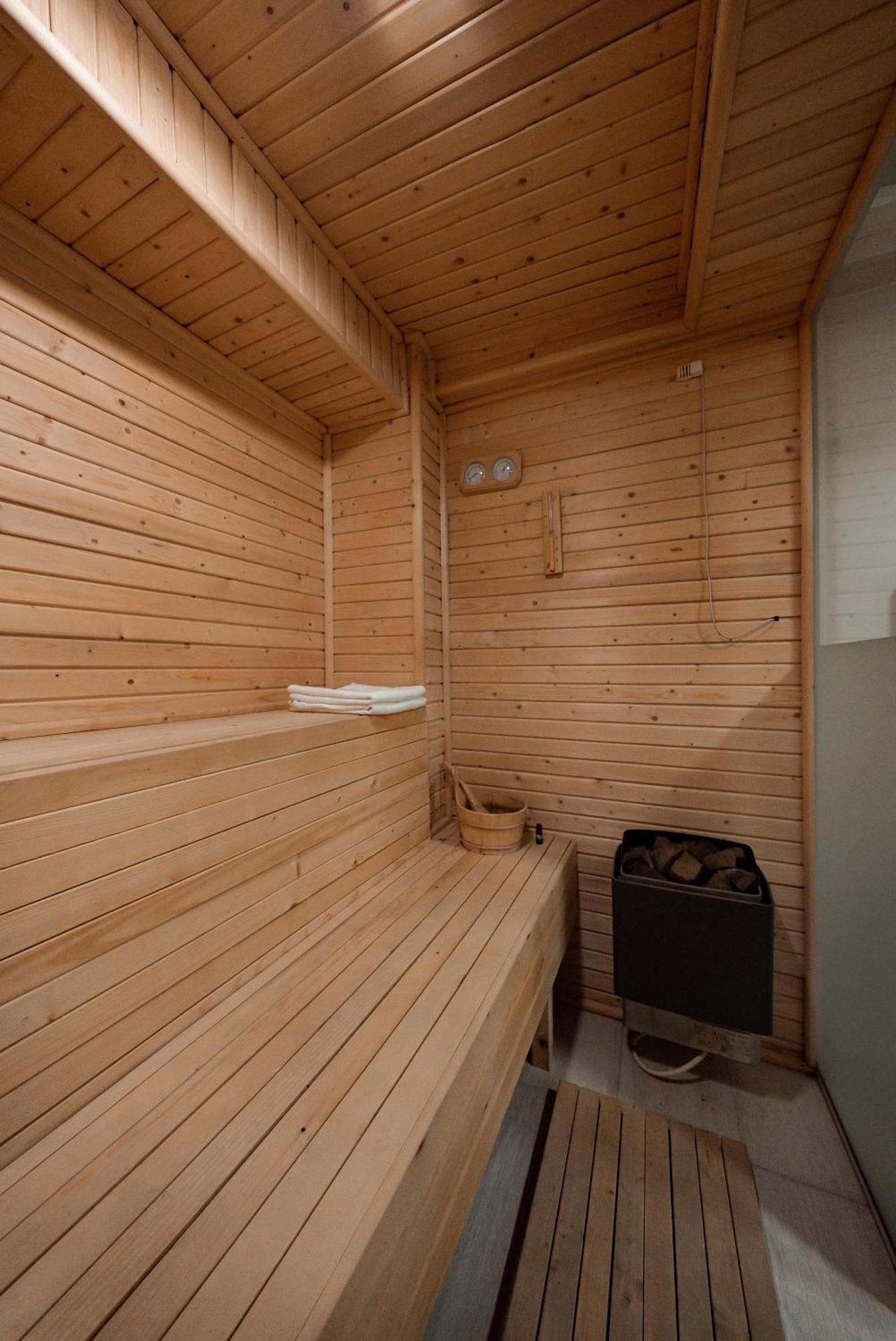Quantum House Hotel Vatra Dornei Bagian luar foto