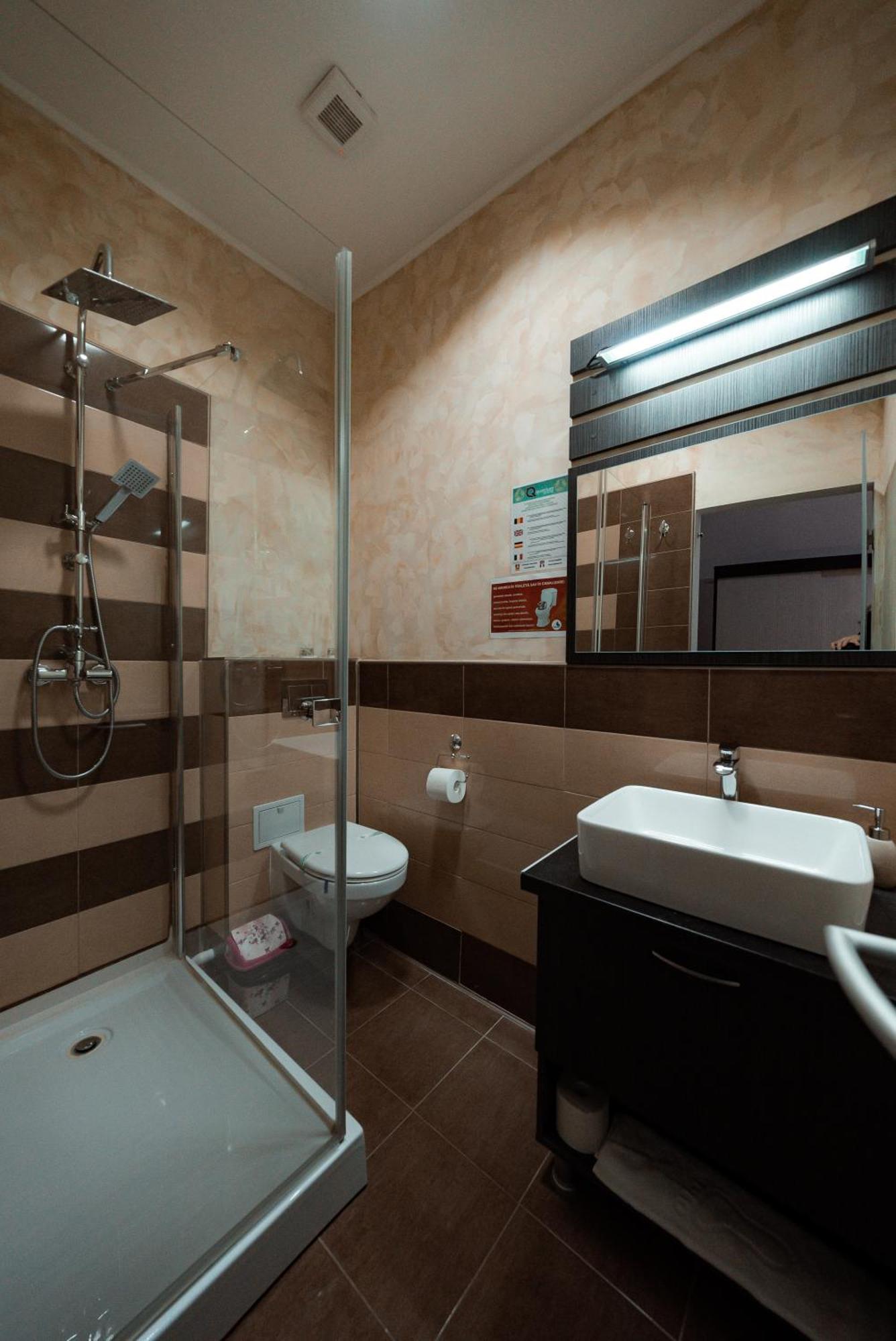 Quantum House Hotel Vatra Dornei Bagian luar foto