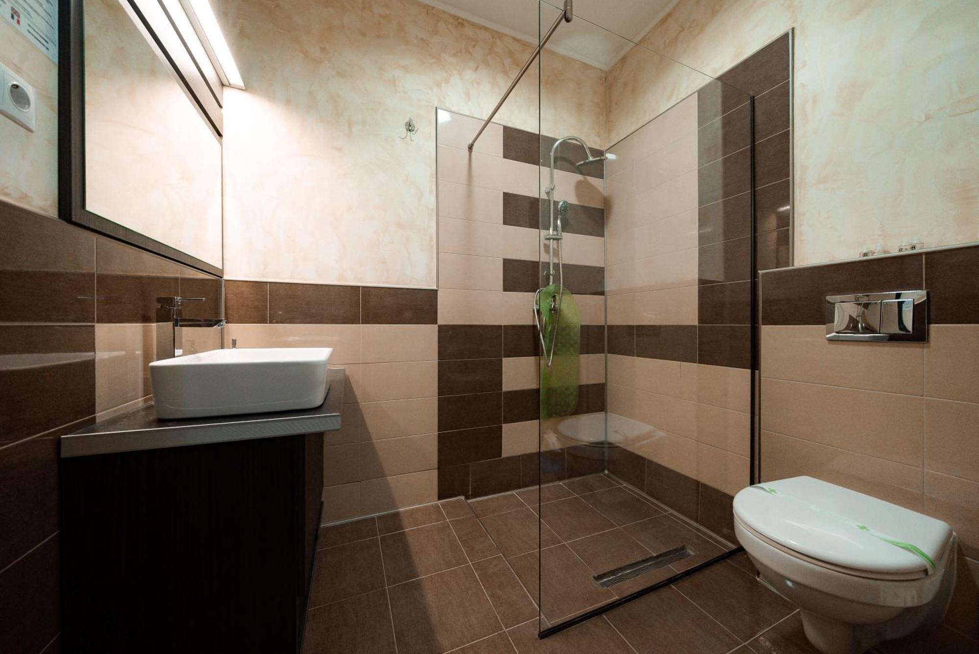 Quantum House Hotel Vatra Dornei Bagian luar foto