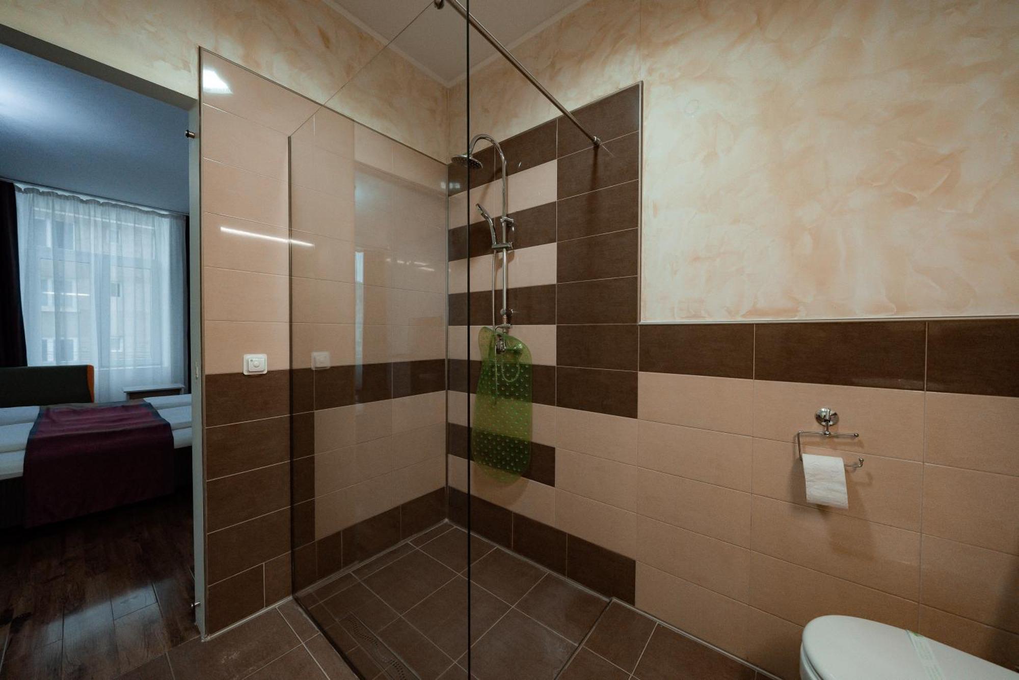 Quantum House Hotel Vatra Dornei Bagian luar foto