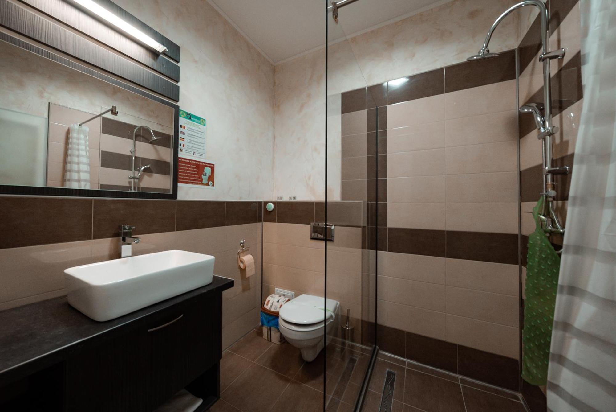 Quantum House Hotel Vatra Dornei Bagian luar foto
